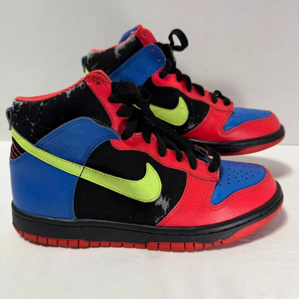 2009‎ Nike Dunk High Gs Black, Volt Hot Red, Signal Blue 308319-071 Kids Size 5Y